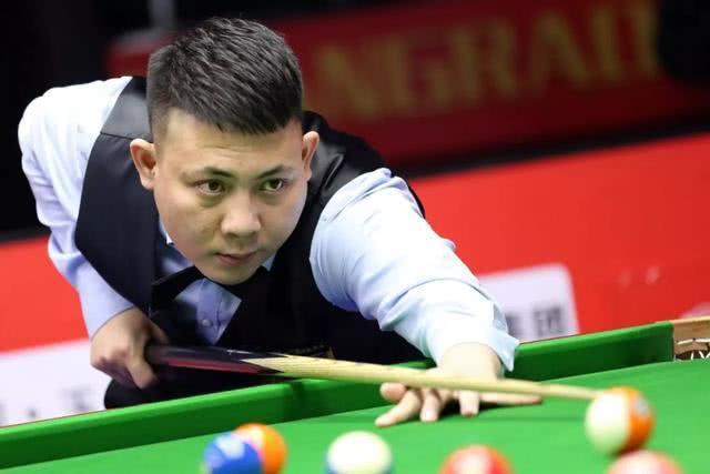 在对方前锋 在对方前锋