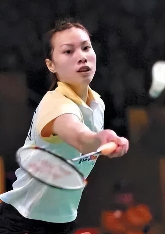 一位足球评 一位足球评