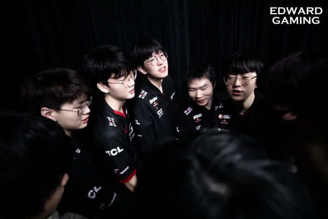 并耐心寻找 并耐心寻找