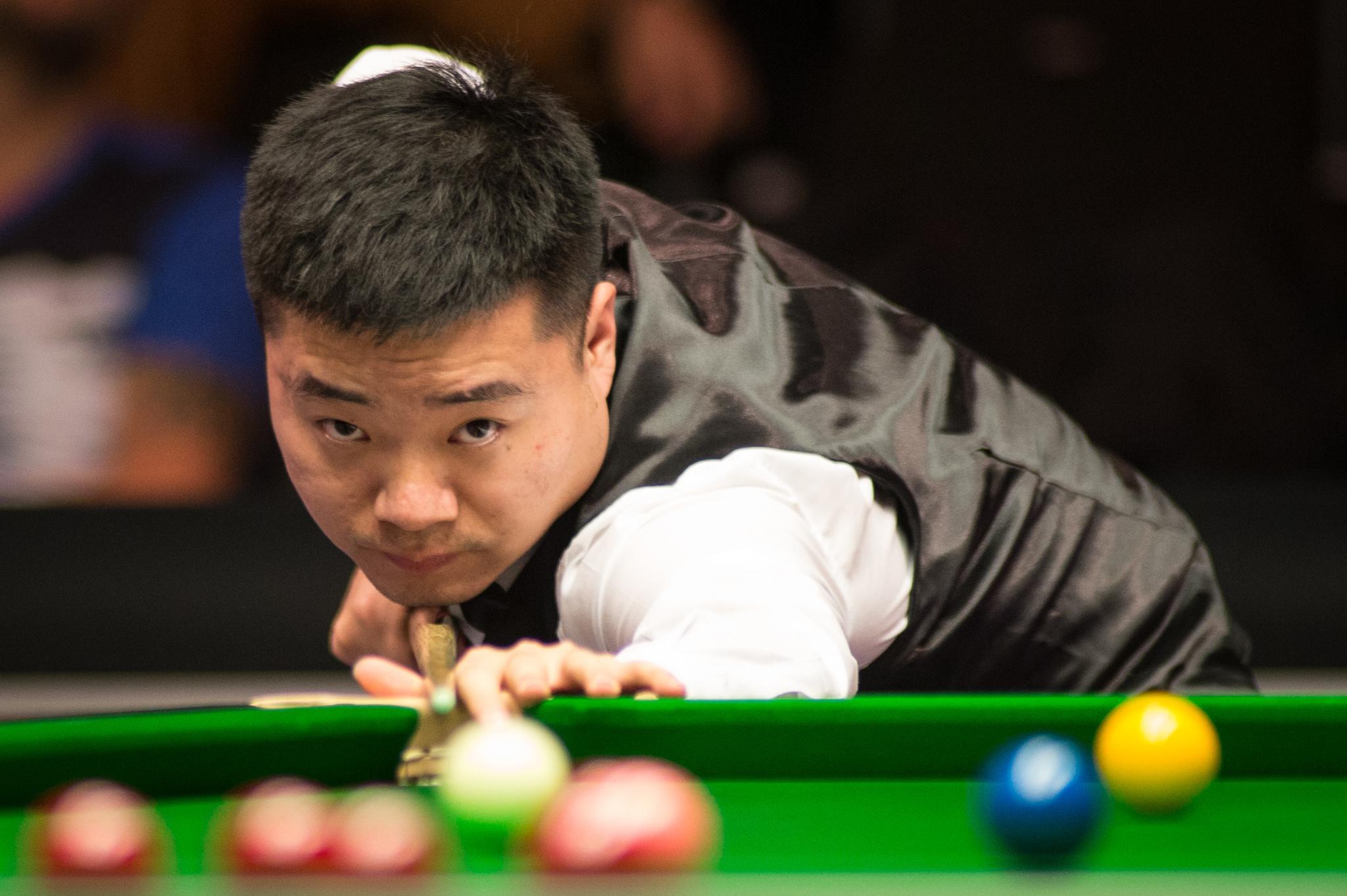 击败强劲对 击败强劲对