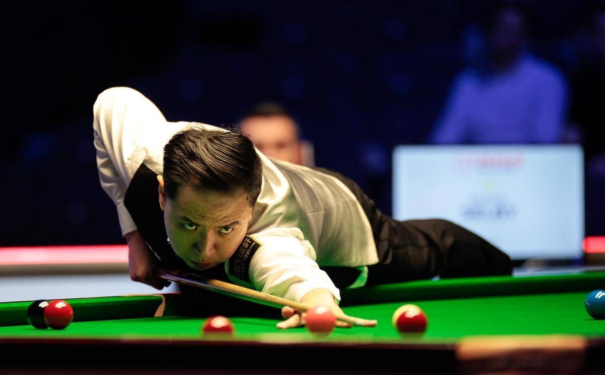 足球基础设 足球基础设