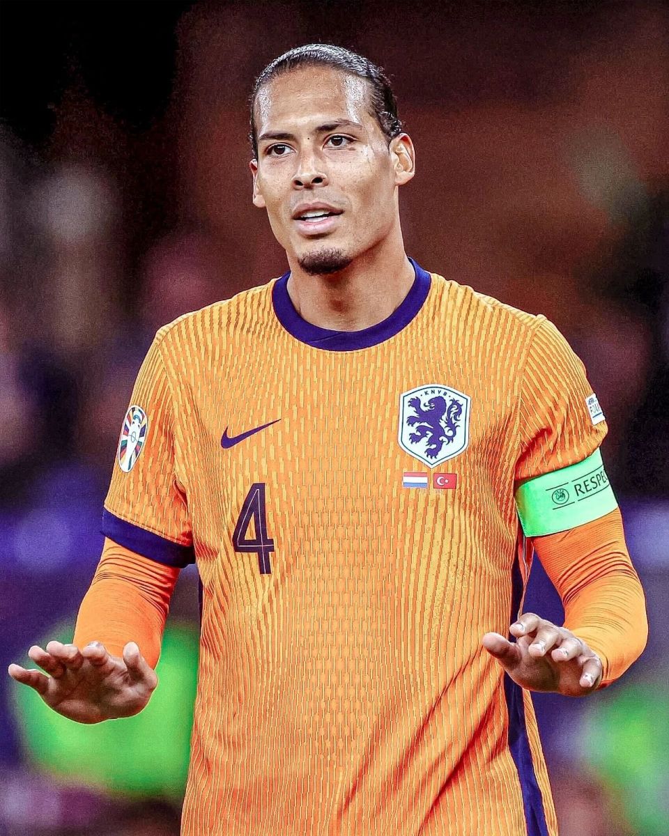 教练组在B 教练组在B