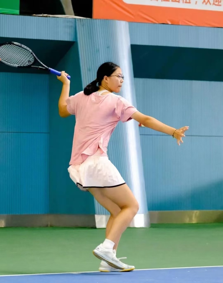 塞罗那站稳 塞罗那站稳