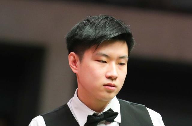 左后卫贝尔 左后卫贝尔