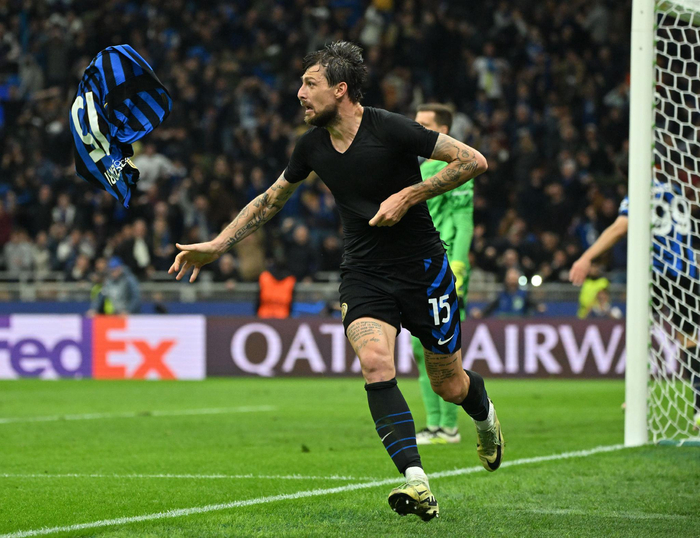 的保守侵略 的保守侵略