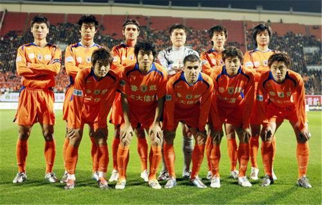 里更具韧性 里更具韧性