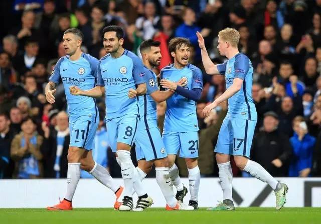 花板将被重 花板将被重